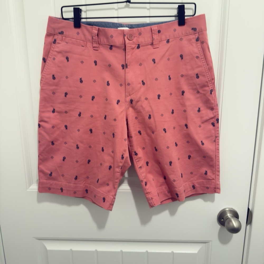 Le Tigre Tri Flex Men's Chino Shorts Pink Pineapple Design‎ Size 32